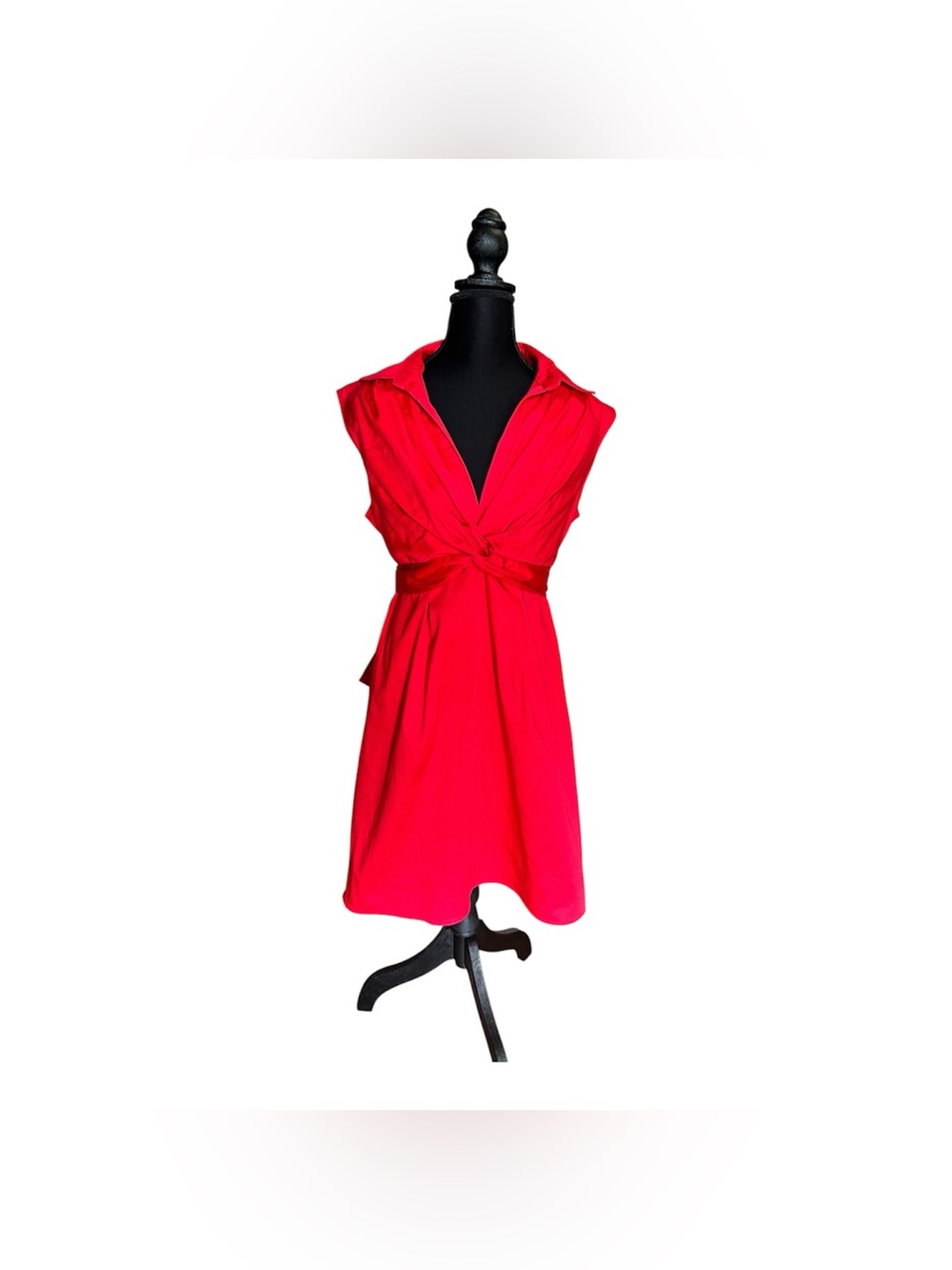 Amanda Charles sleeveless midi dress